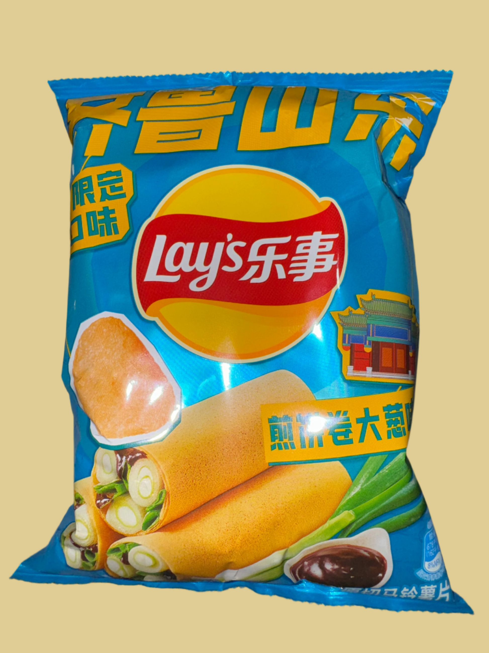 Lay’s Pancake Roll with Scallions Chips - 70g (China)